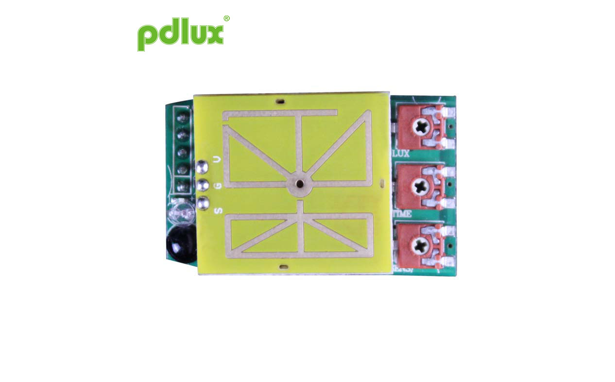 5,8 GHz mikrobangų jutiklis + MCU + IR imtuvas